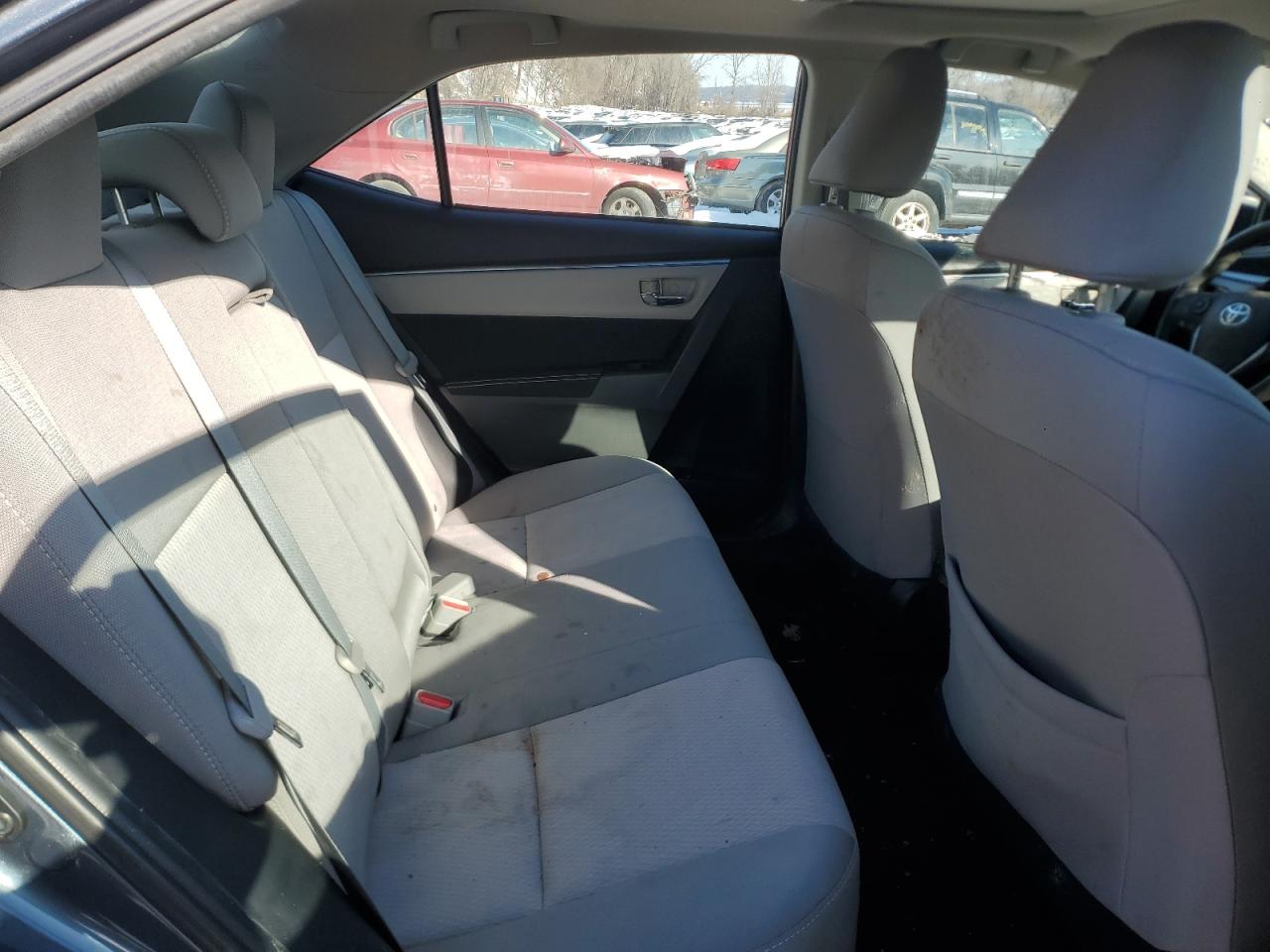 2015 Toyota Corolla - Image 10