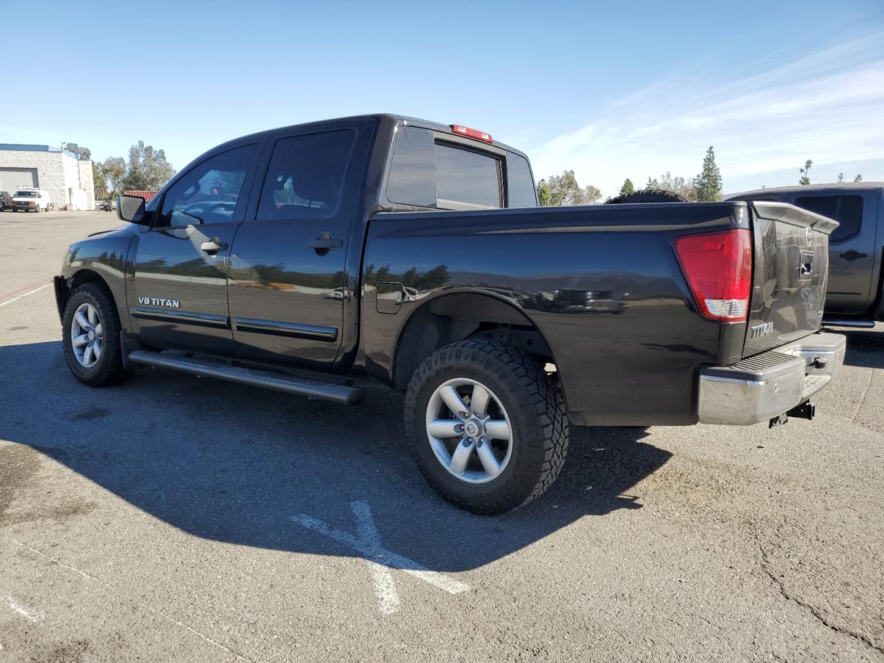 VIN 1N6AA0ED3DN302739 2013 NISSAN TITAN no.2