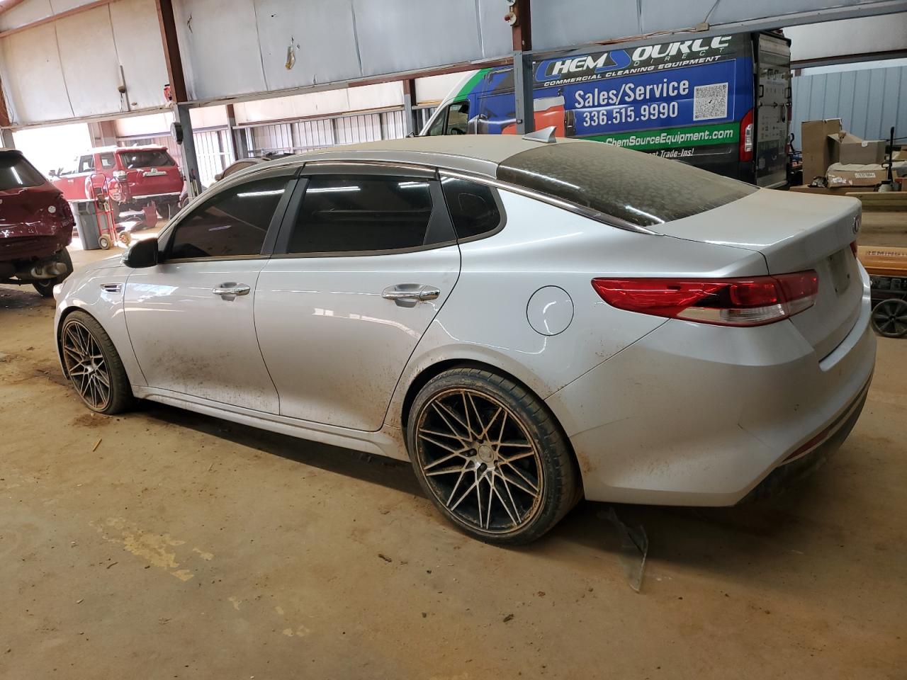 2018 Kia Optima - Image 2
