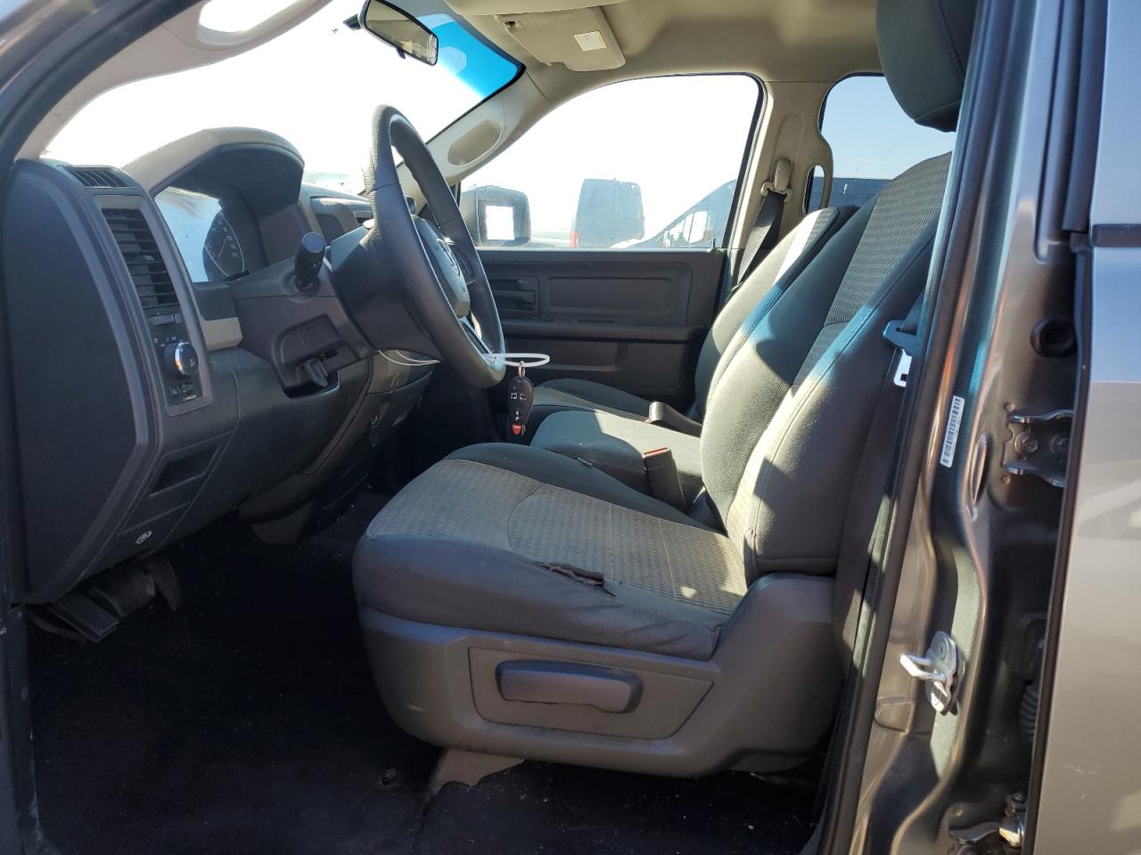 2012 Dodge RAM - Image 7