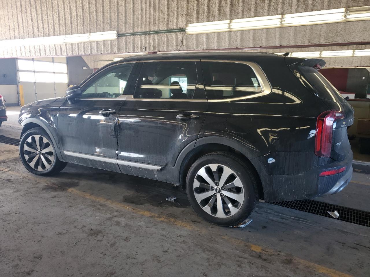 2021 Kia Telluride - Image 2