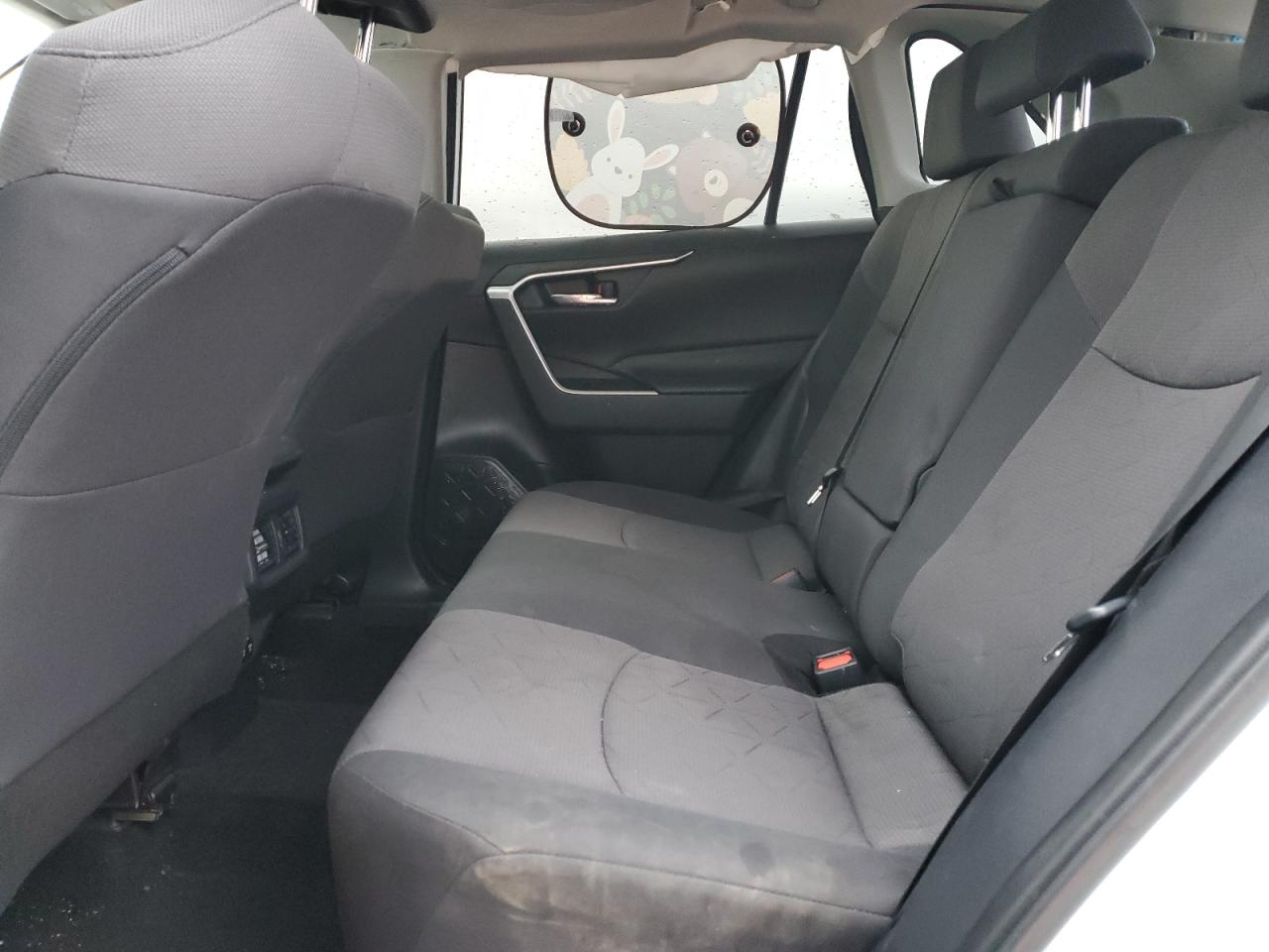 2019 Toyota RAV 4 - Image 10