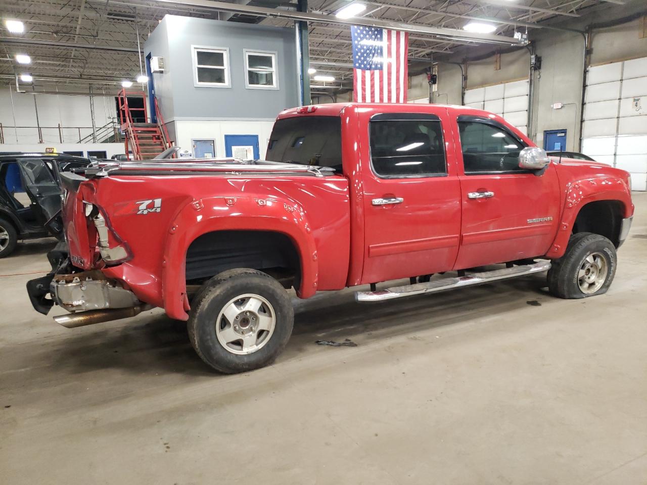 2011 GMC Sierra - Image 3