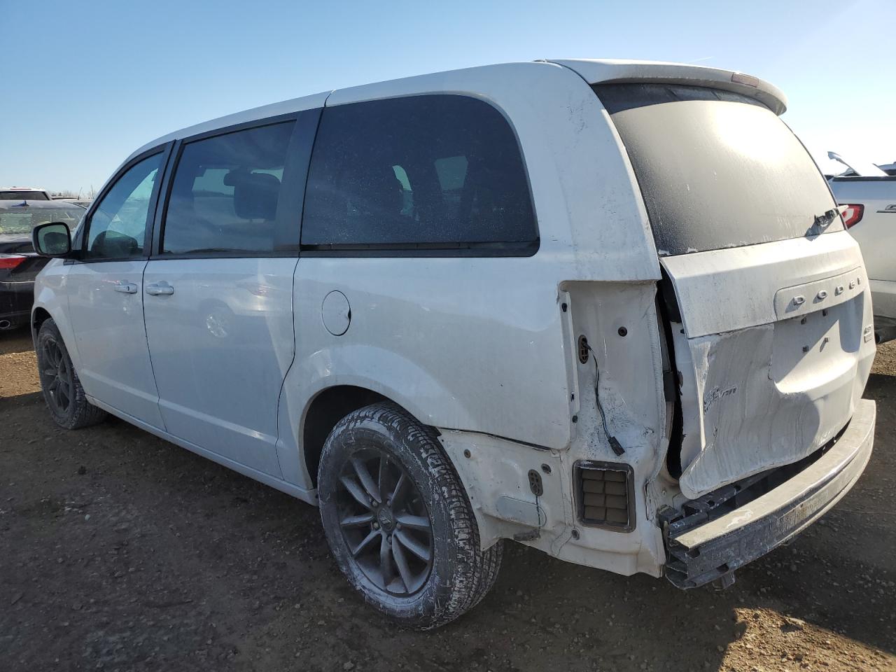 2019 Dodge Caravan - Image 2