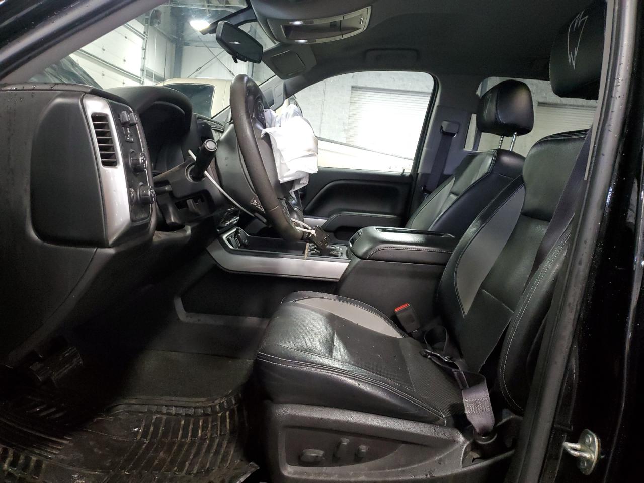 2016 Chevrolet Silverado - Image 7