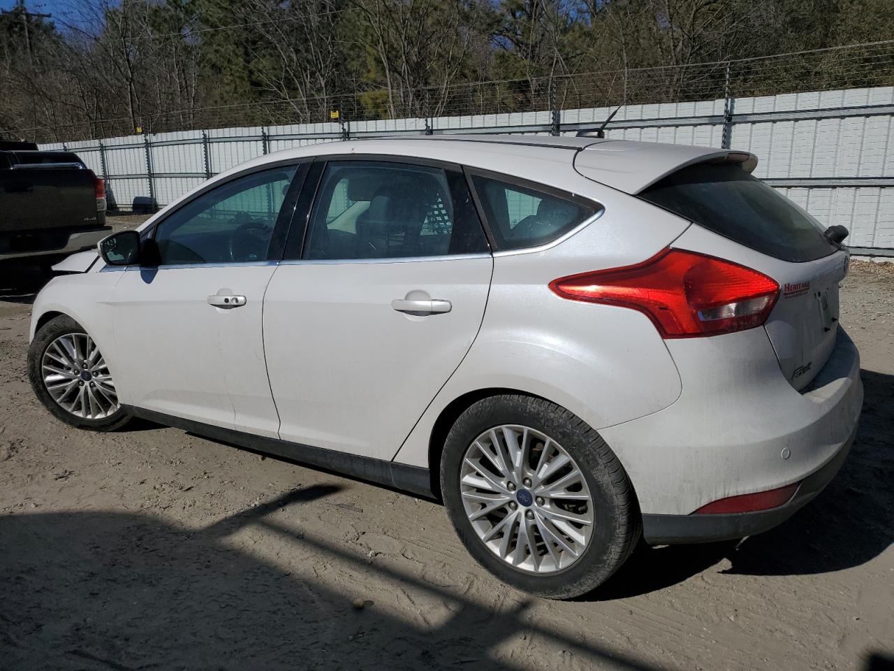 2015 Ford Focus - Image 2