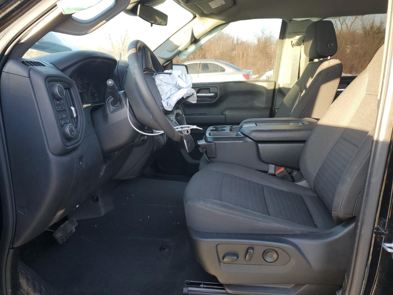 2022 Chevrolet Silverado - Image 7