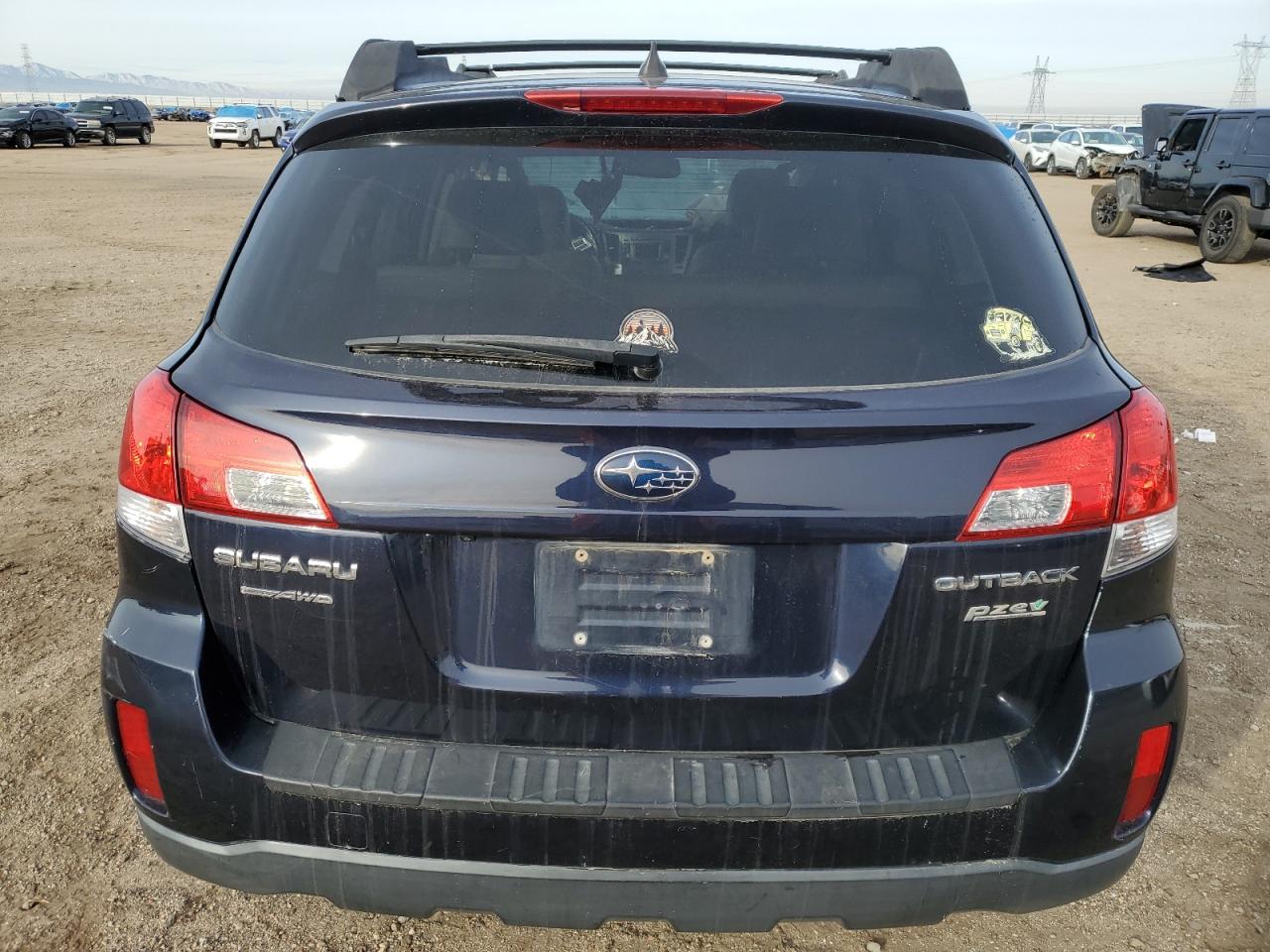 2013 Subaru Outback - Image 6