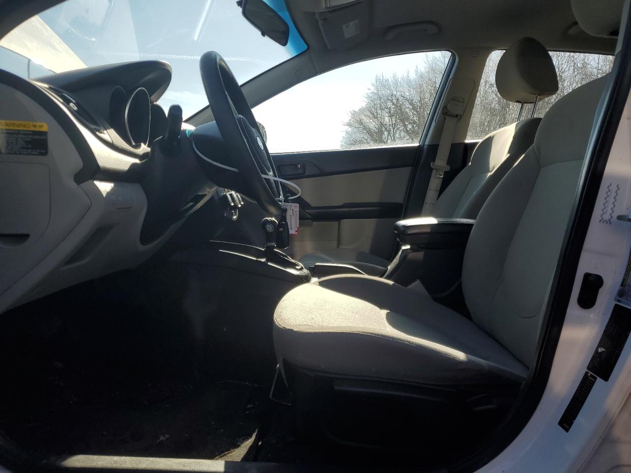 2012 Kia Forte - Image 7