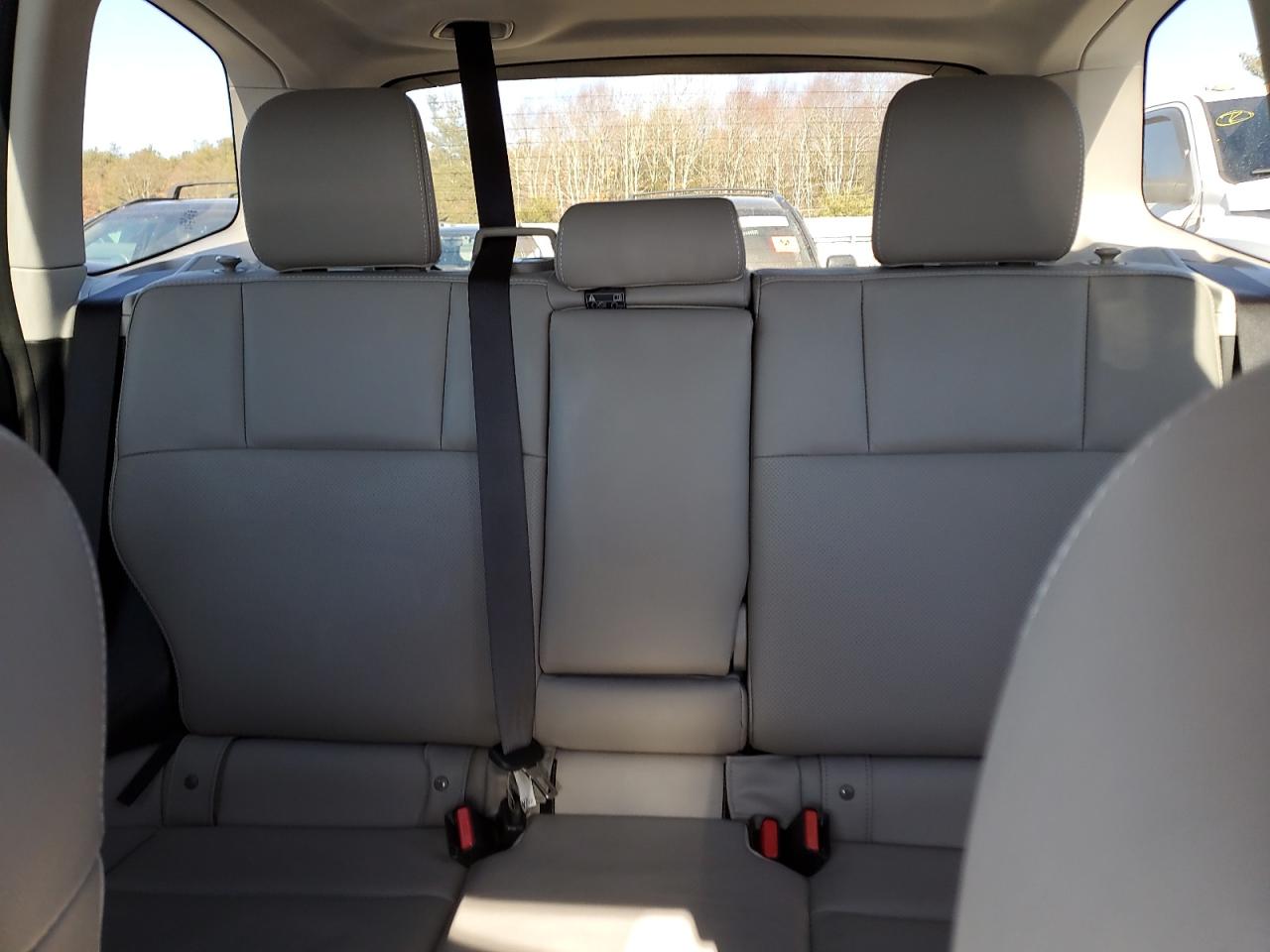 2017 Subaru Forester - Image 10