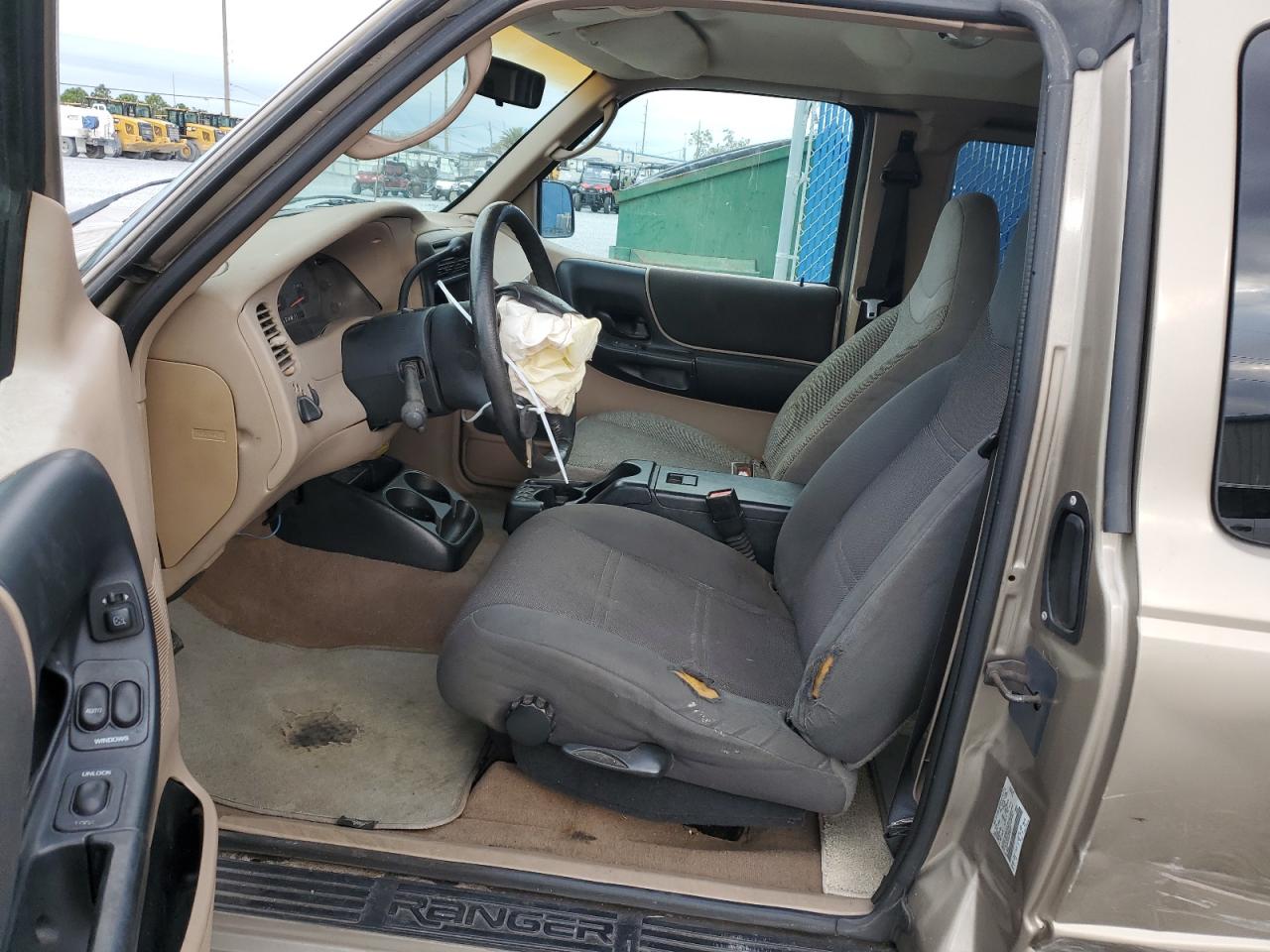 2003 Ford Ranger Super Cab VIN: 1FTYR44V83PA72890 Lot: 87647315