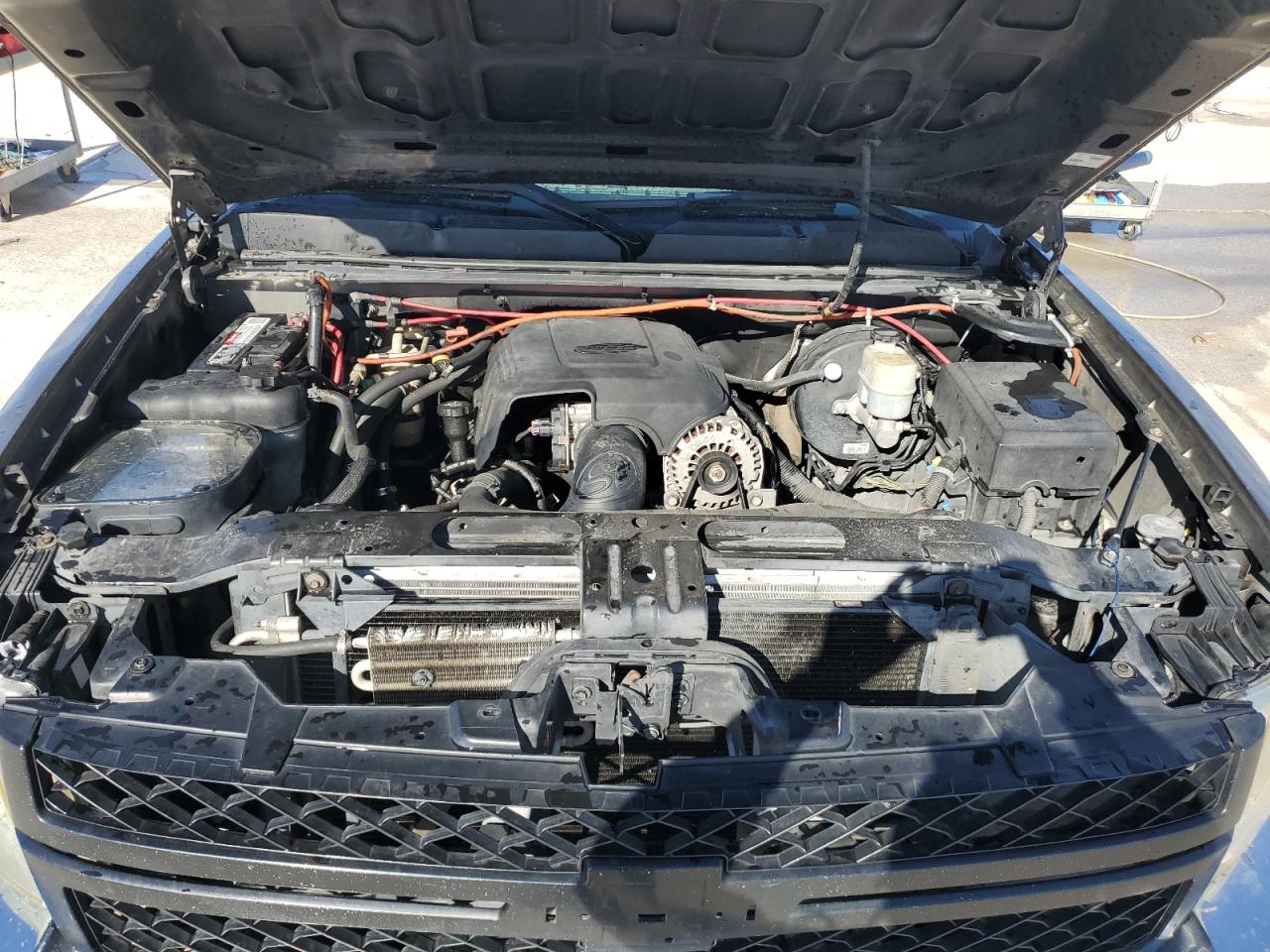 2008 Chevrolet Silverado - Image 11