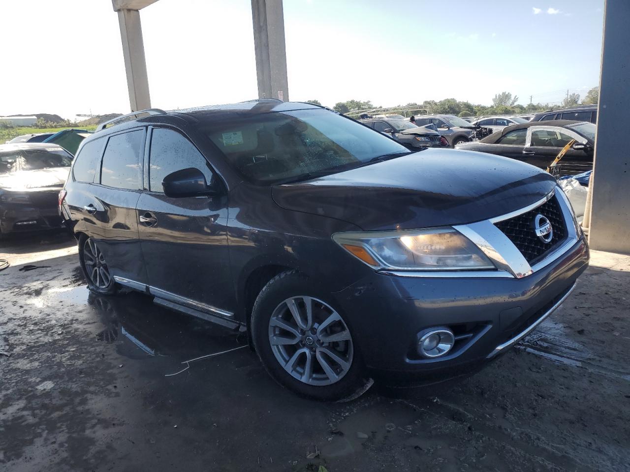 2013 Nissan Pathfinder - Image 4