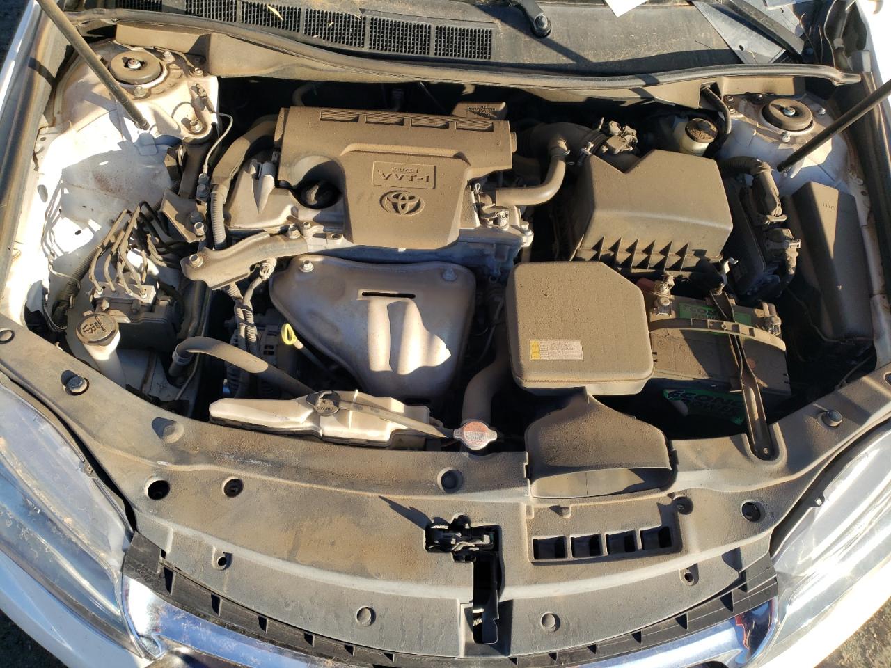 2016 Toyota Camry - Image 11