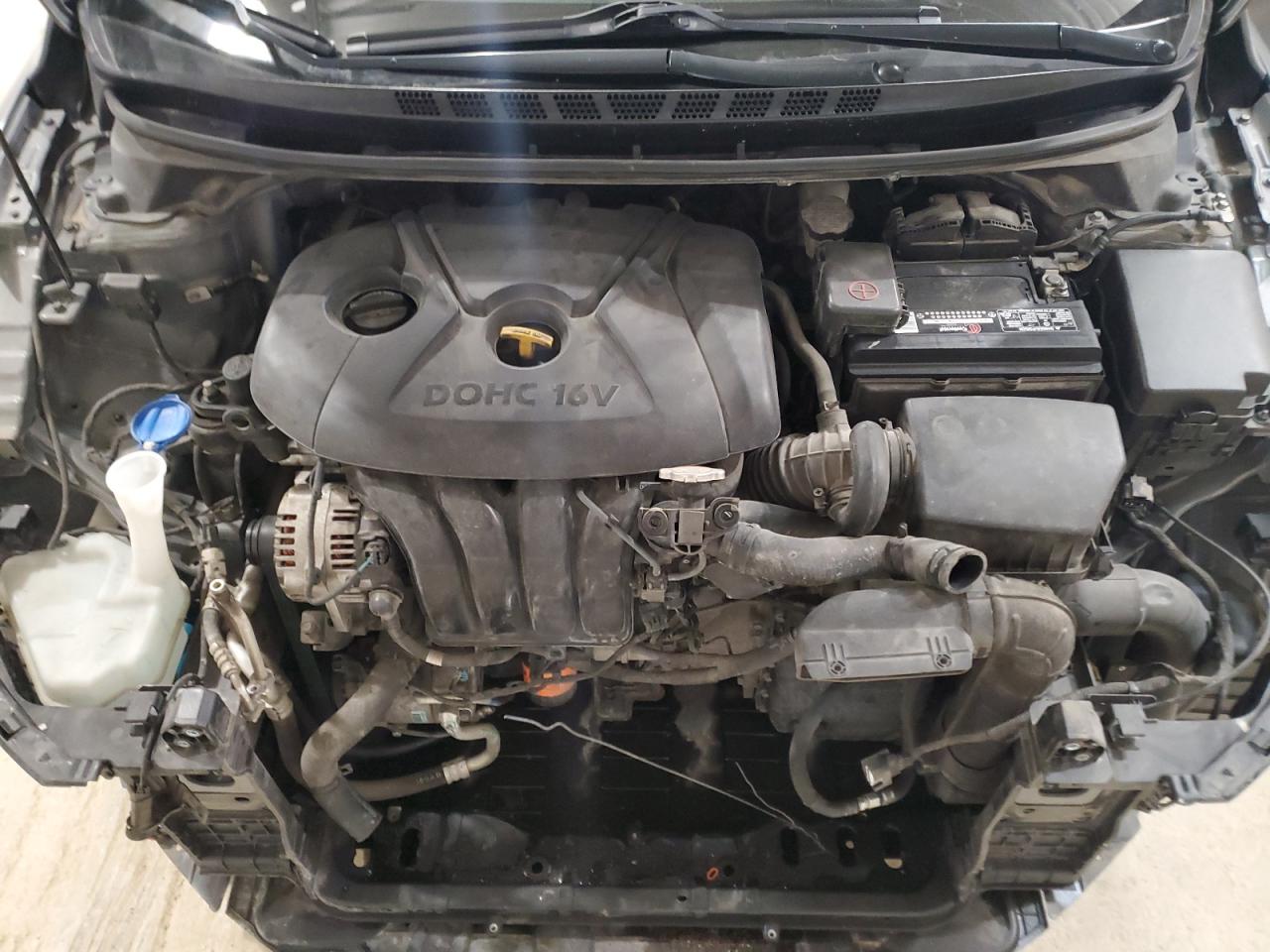 2014 Hyundai Elantra - Image 12