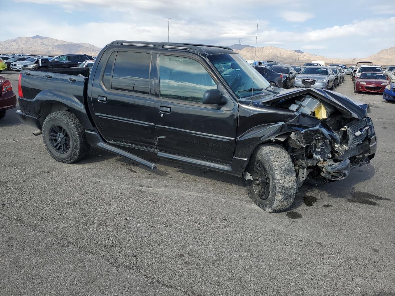 2004 Ford Explorer - Image 4