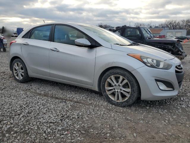  HYUNDAI ELANTRA 2014 Srebrny