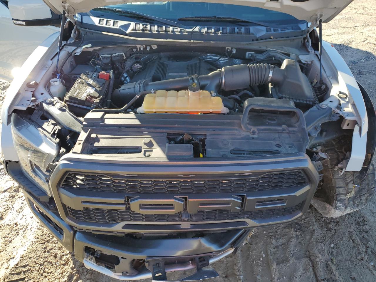 2017 Ford F-150 - Image 11