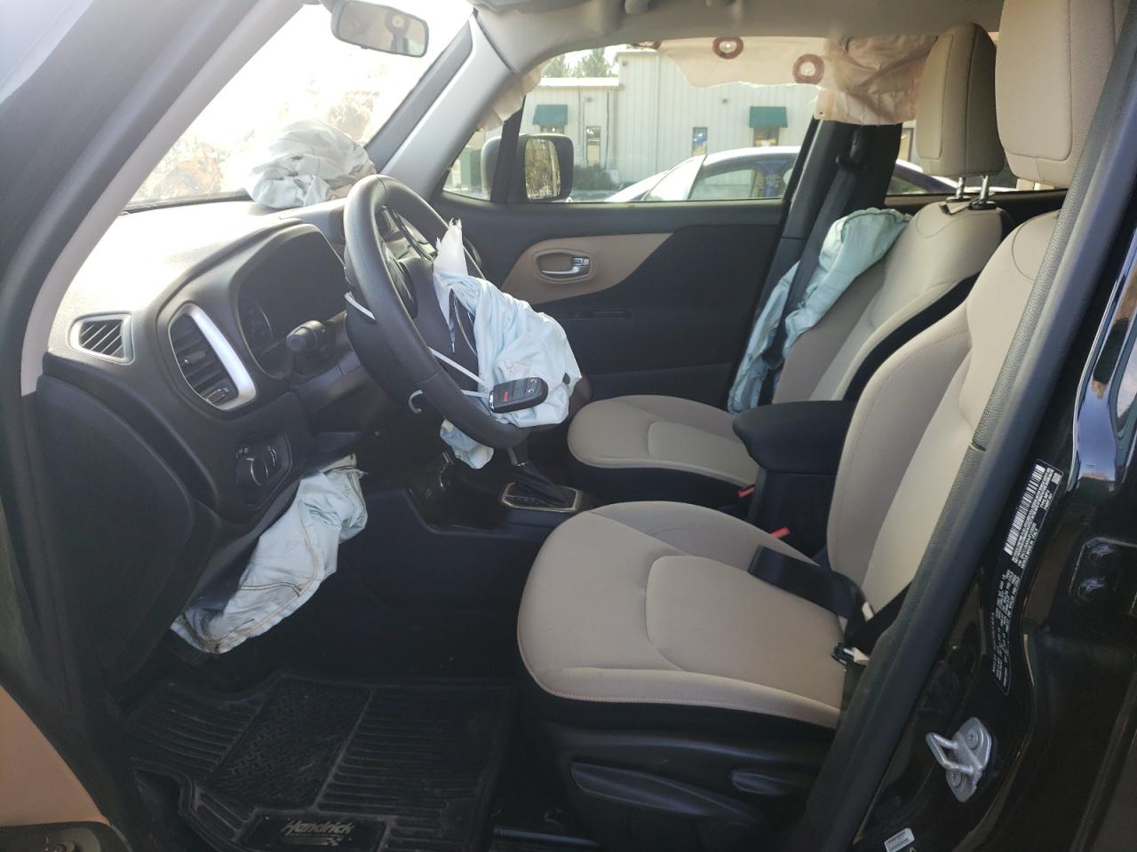 2018 Jeep Renegade - Image 7