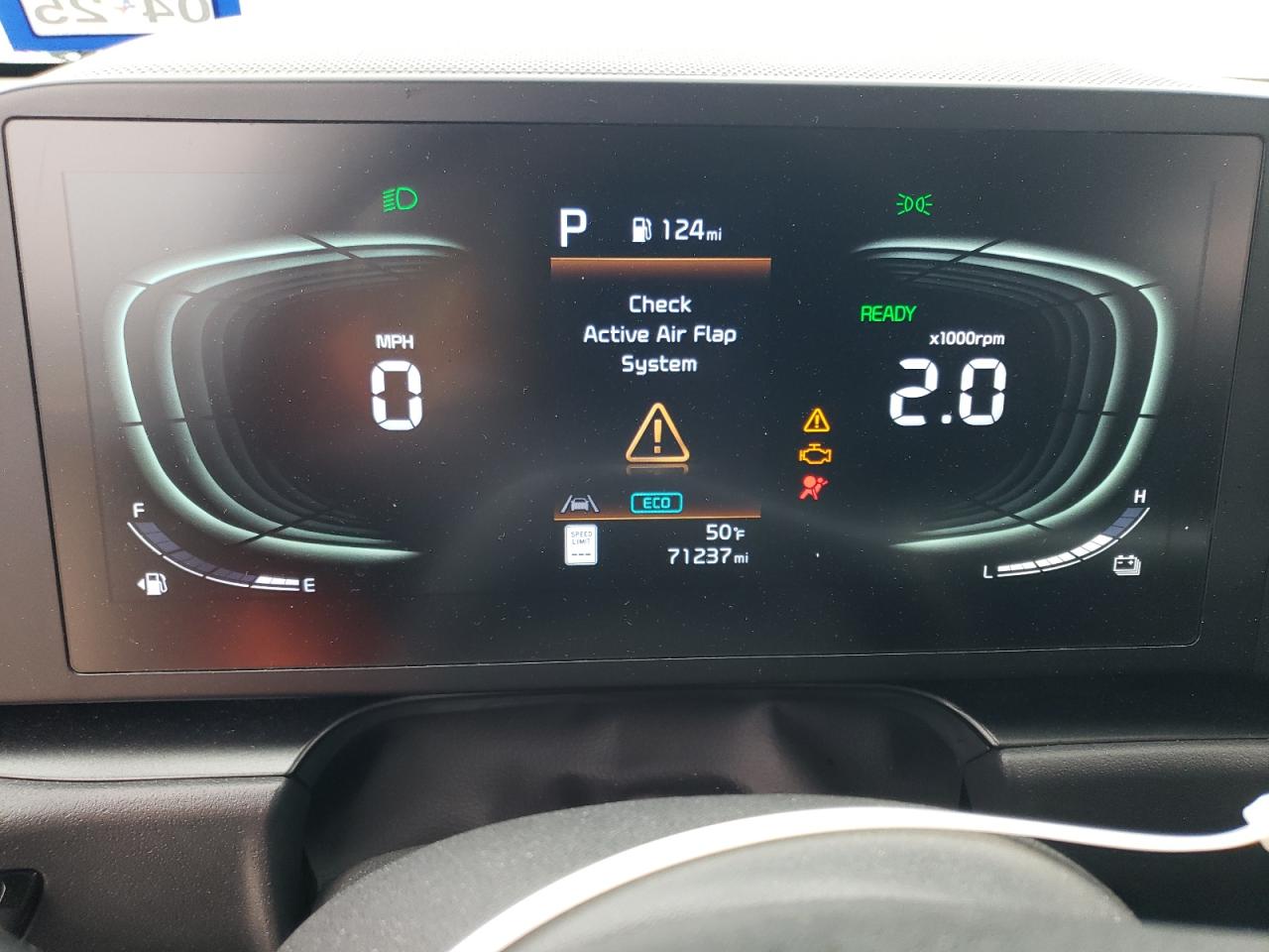 2023 Kia Niro - Image 9
