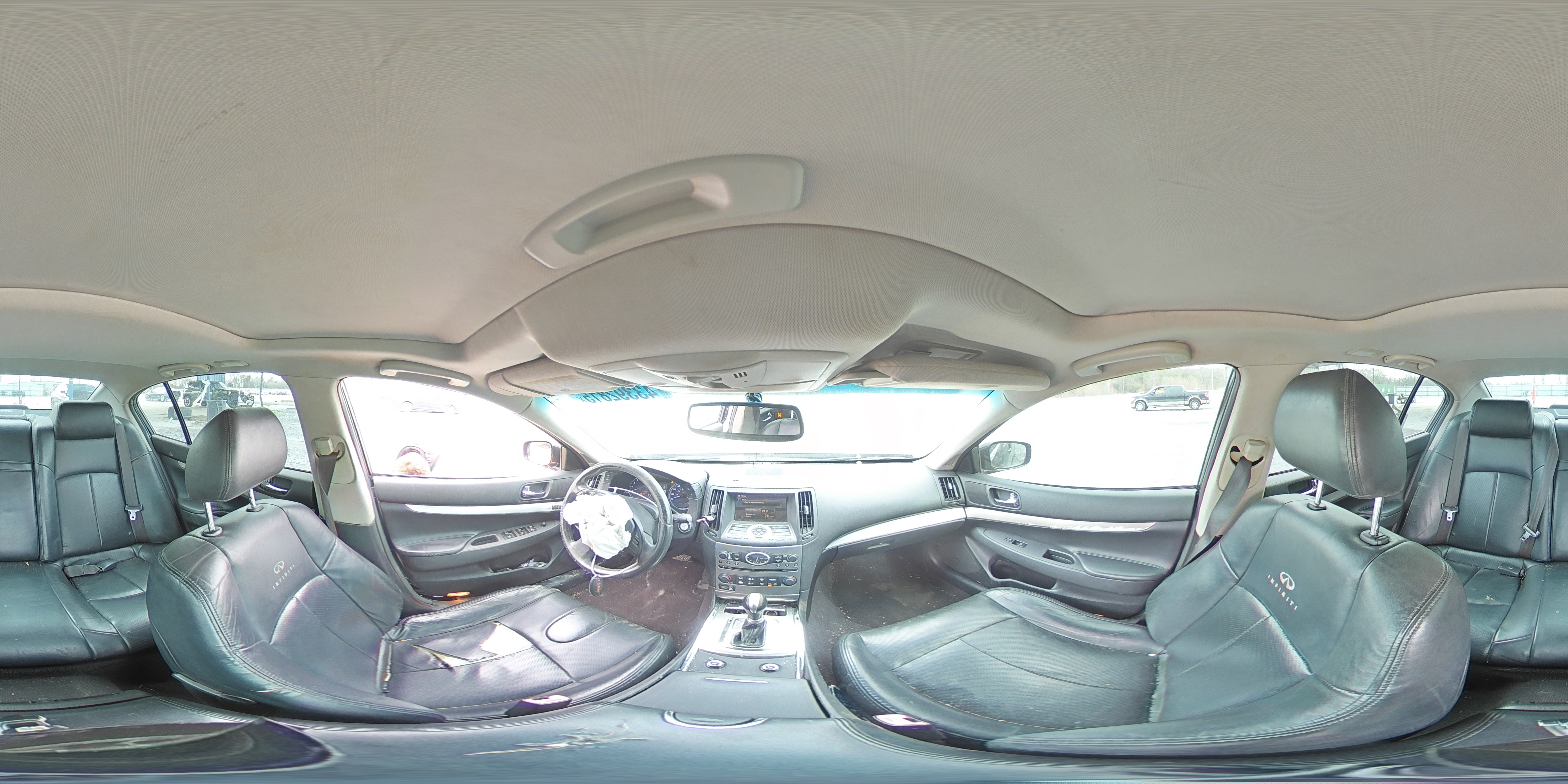 2012 Infiniti G - Image 13