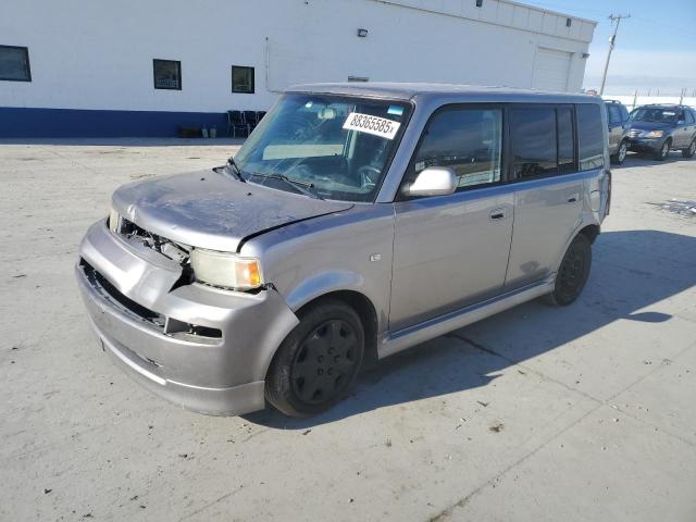 2006 Toyota Scion Xb