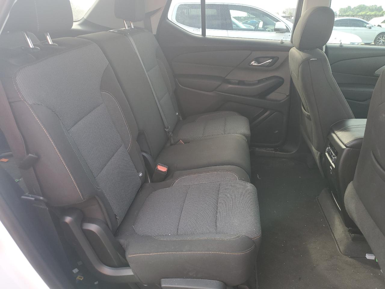 2019 Chevrolet Traverse - Image 11