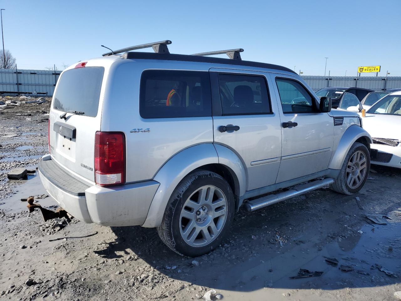 2011 Dodge Nitro - Image 3