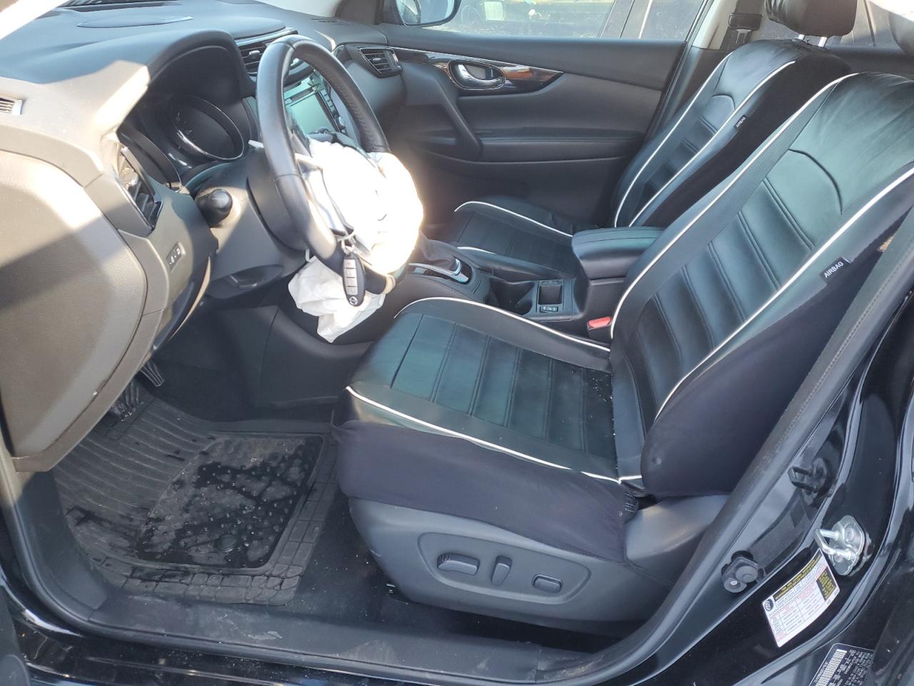 2019 Nissan Rogue - Image 7