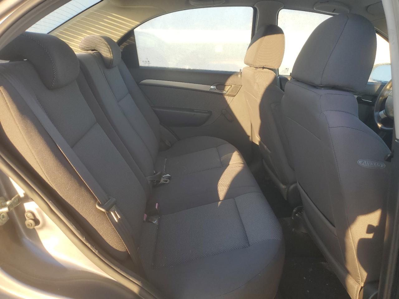 2009 Chevrolet Aveo - Image 10