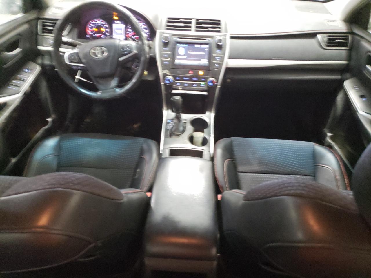 2015 Toyota Camry - Image 8