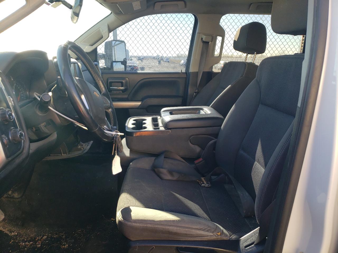 2018 Chevrolet Silverado - Image 7