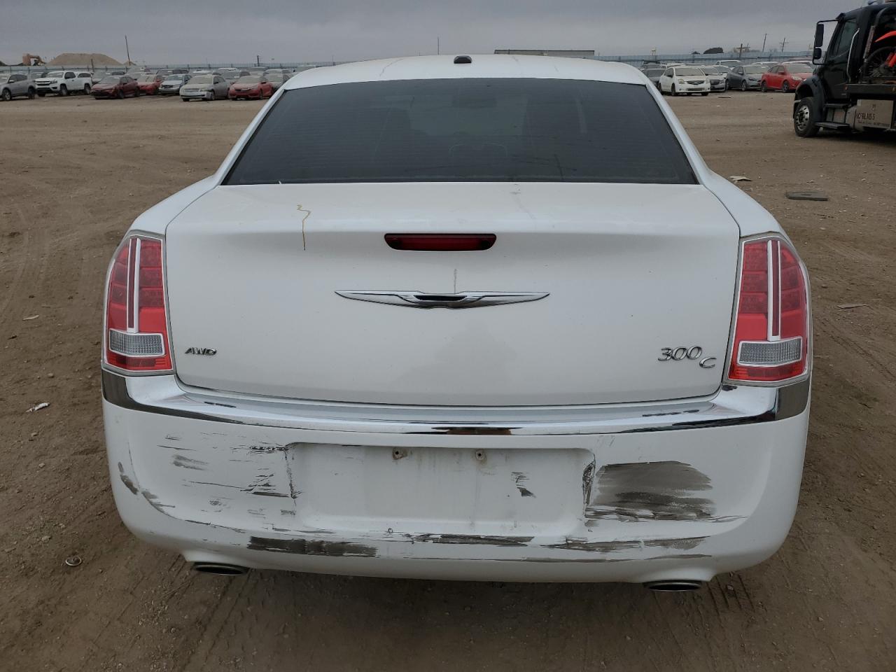 2012 Chrysler 300 - Image 6