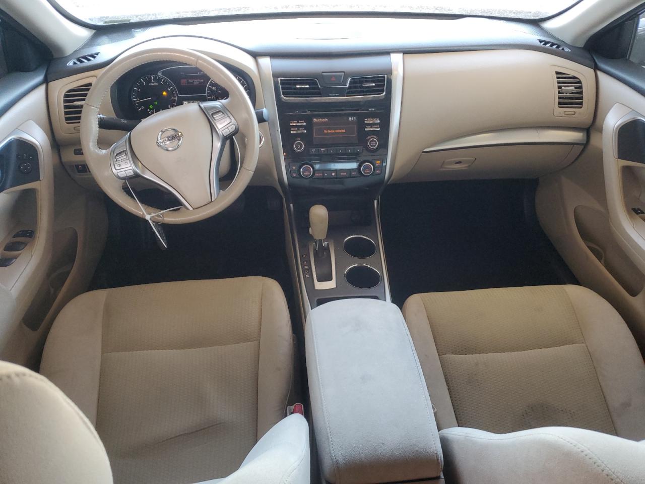 2015 Nissan Altima - Image 8