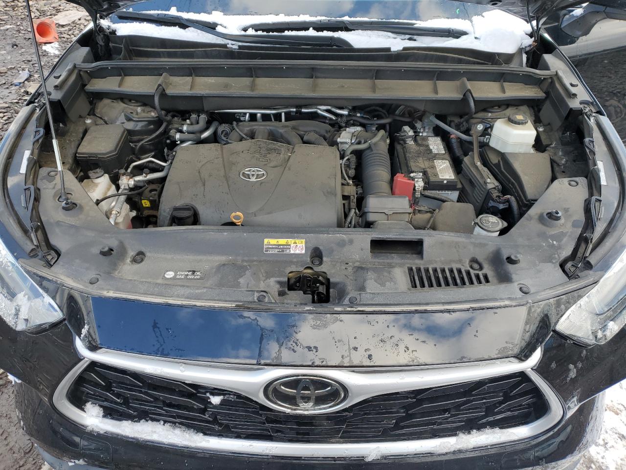 2020 Toyota Highlander - Image 12