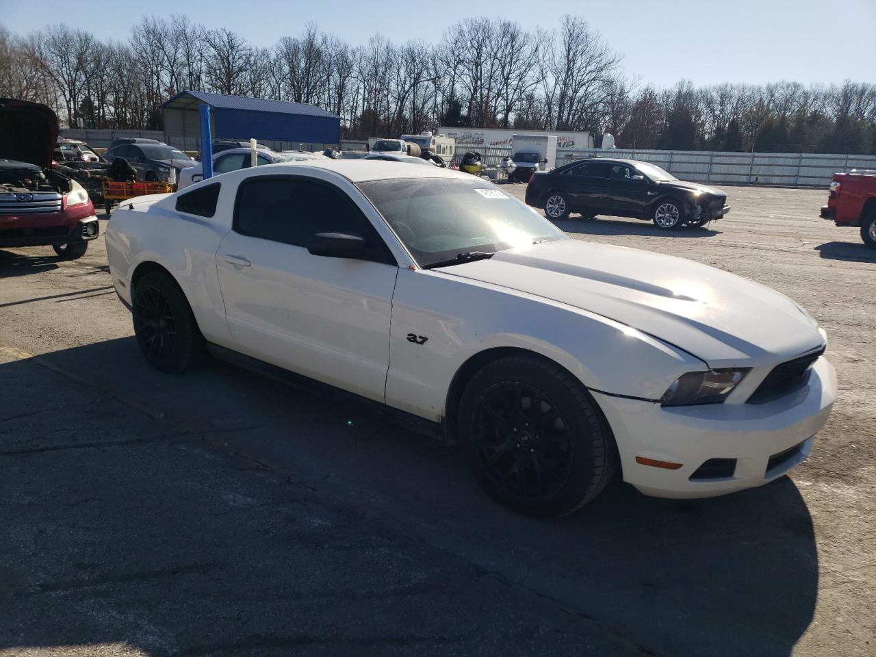 2011 Ford Mustang - Image 4