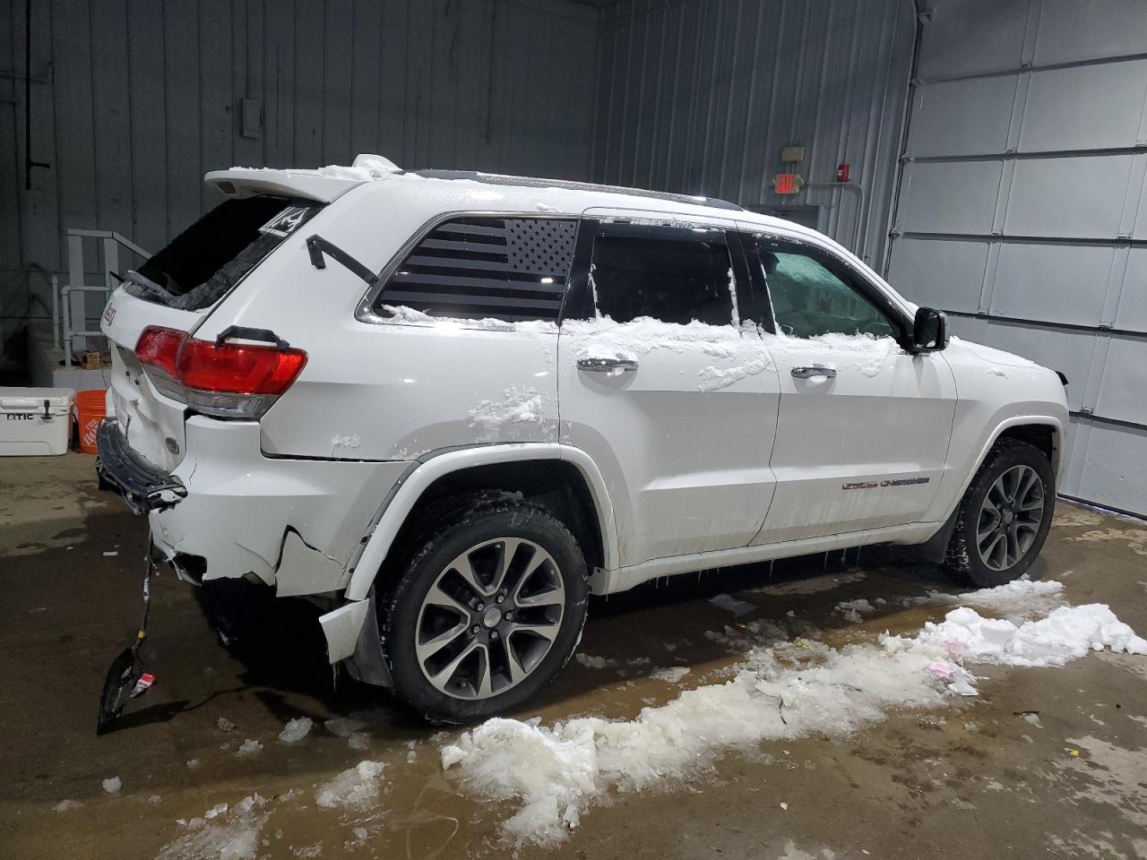 2018 Jeep Grand Cherokee - Image 3