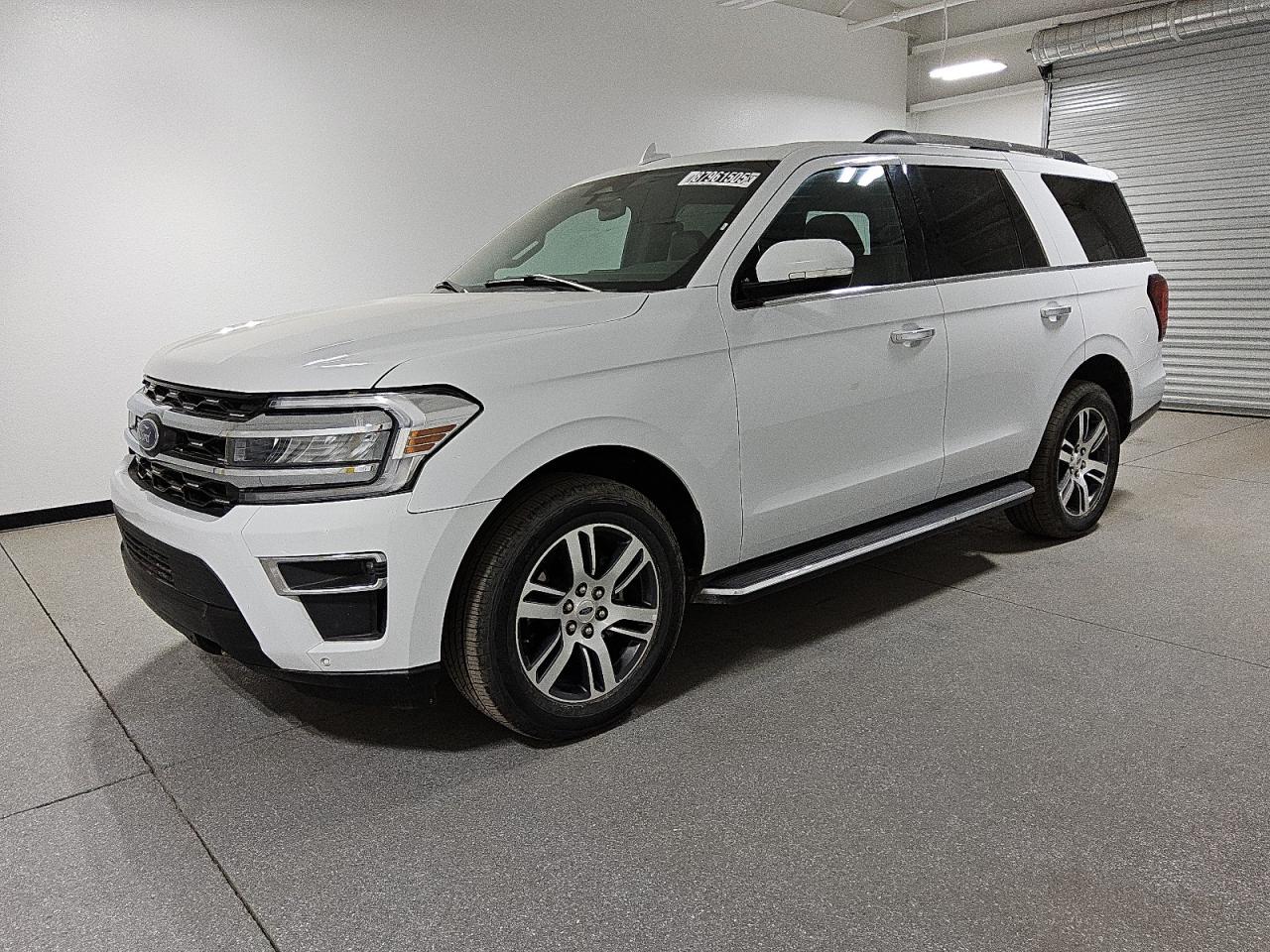 2023 Ford Expedition - Image 1