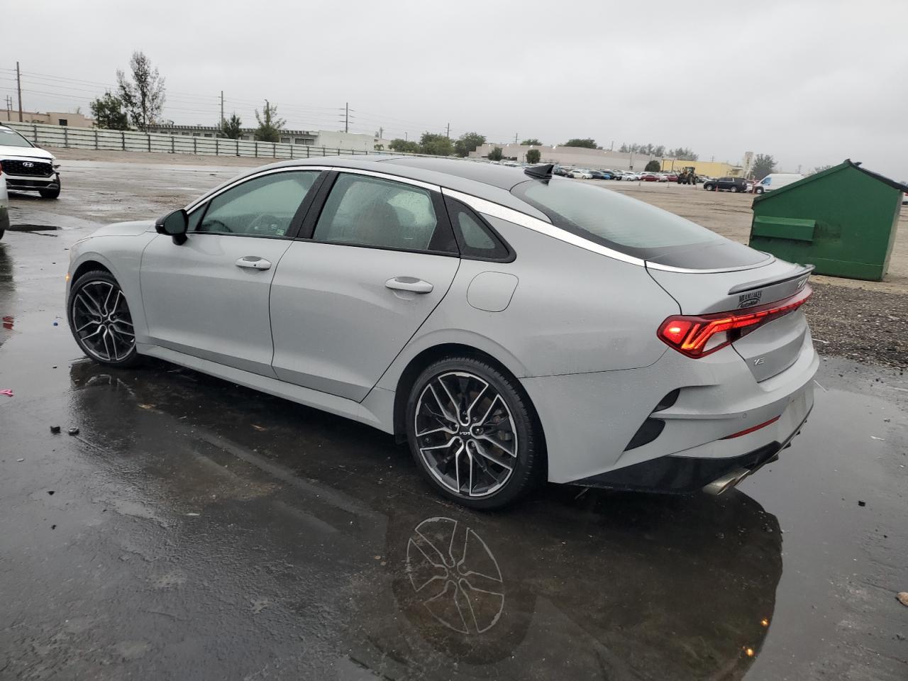 2023 Kia K5 - Image 2