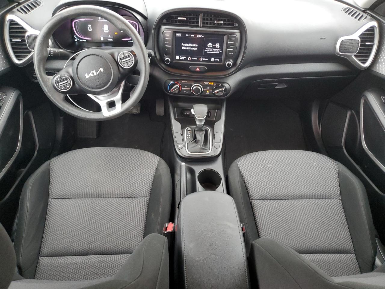 2023 Kia Soul - Image 8