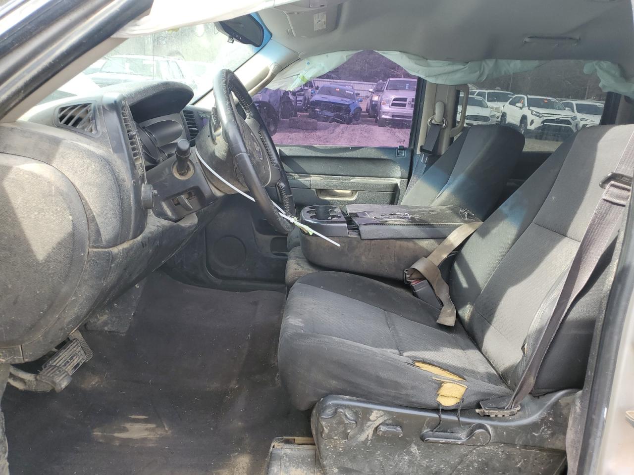 2010 Chevrolet Silverado - Image 7