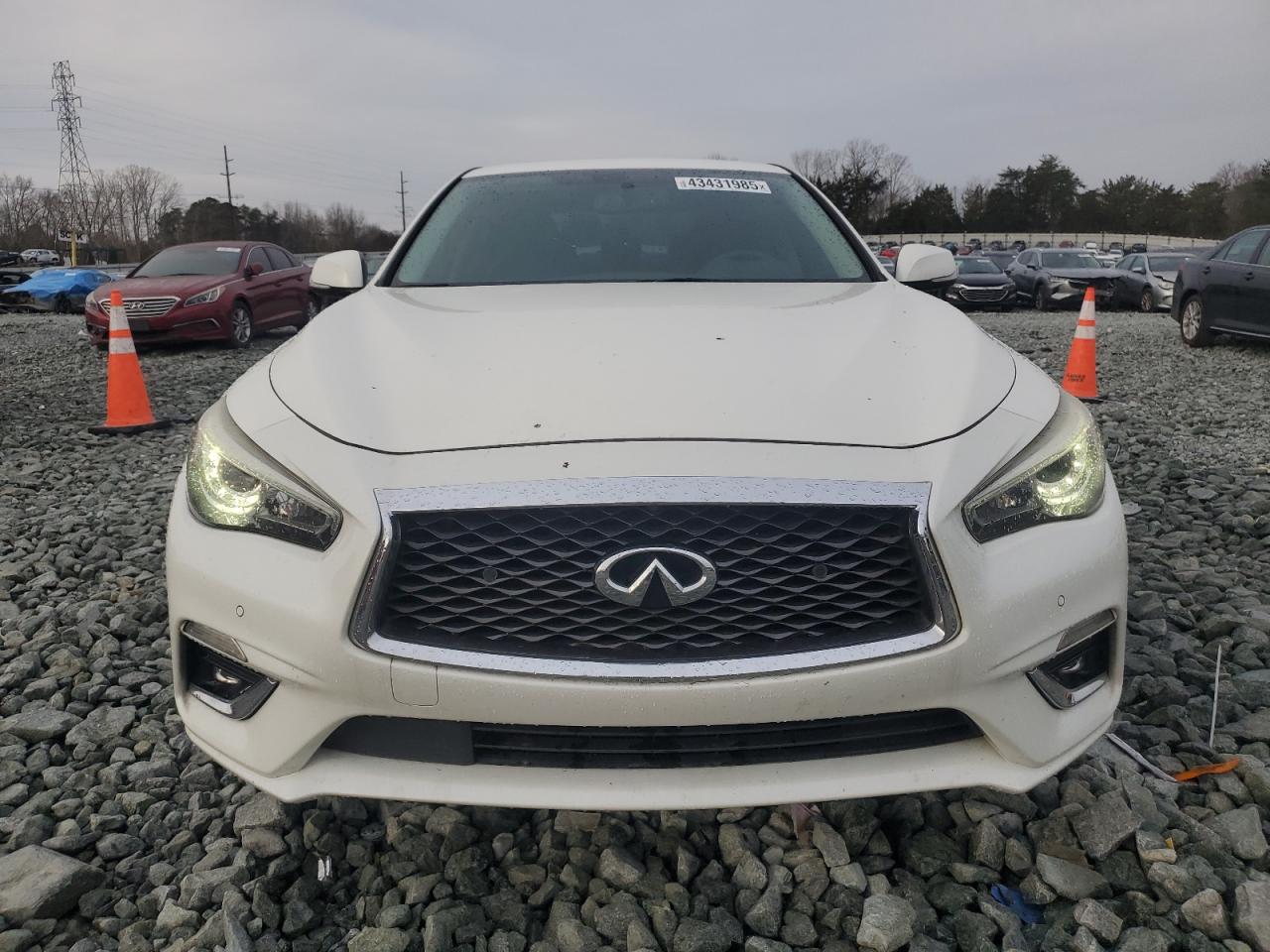 2018 Infiniti Q50 - Image 5