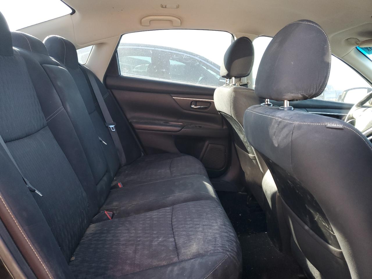 2018 Nissan Altima - Image 10