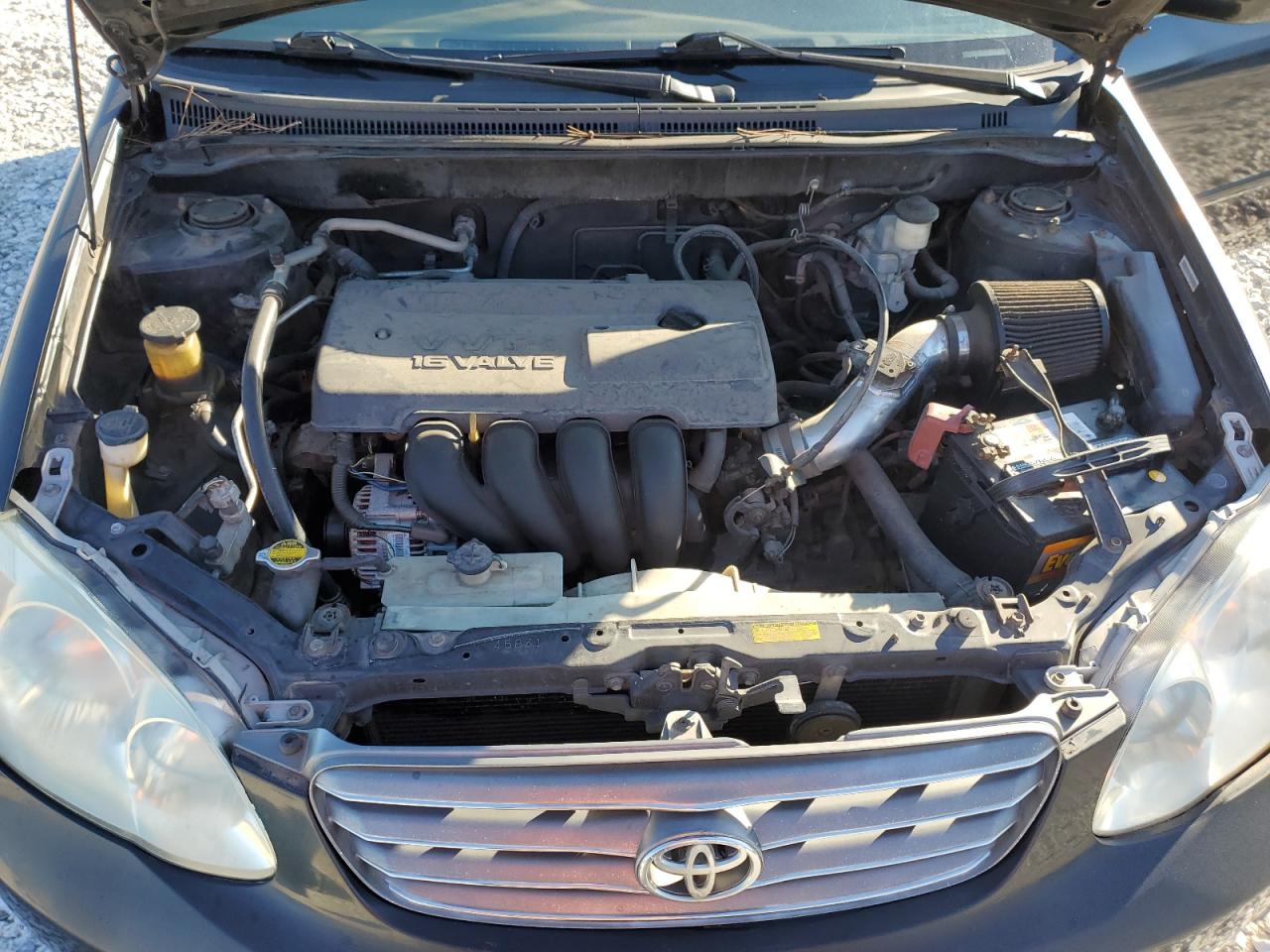 2004 Toyota Corolla - Image 11