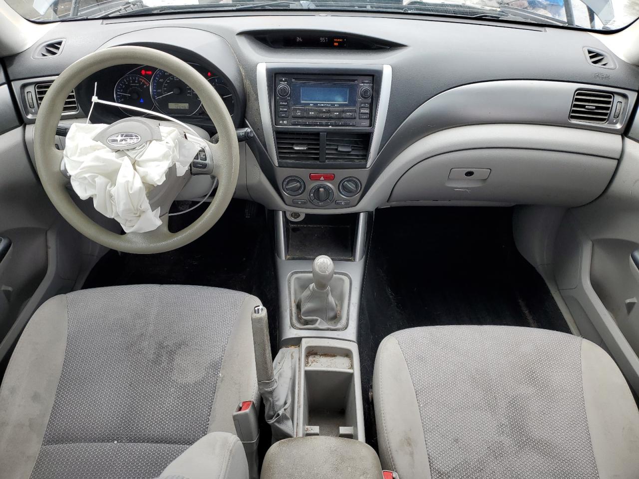 2013 Subaru Forester - Image 8