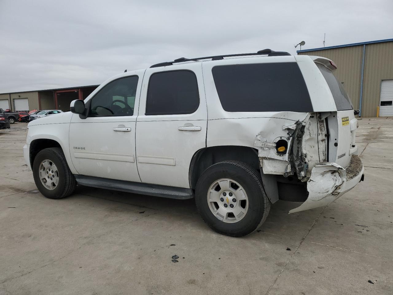 2011 Chevrolet Tahoe - Image 2