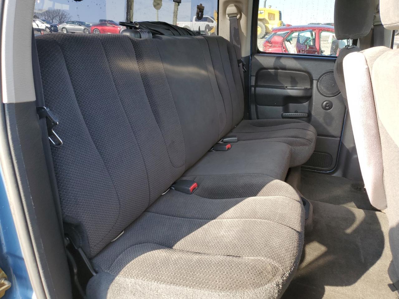 2003 Dodge RAM - Image 10