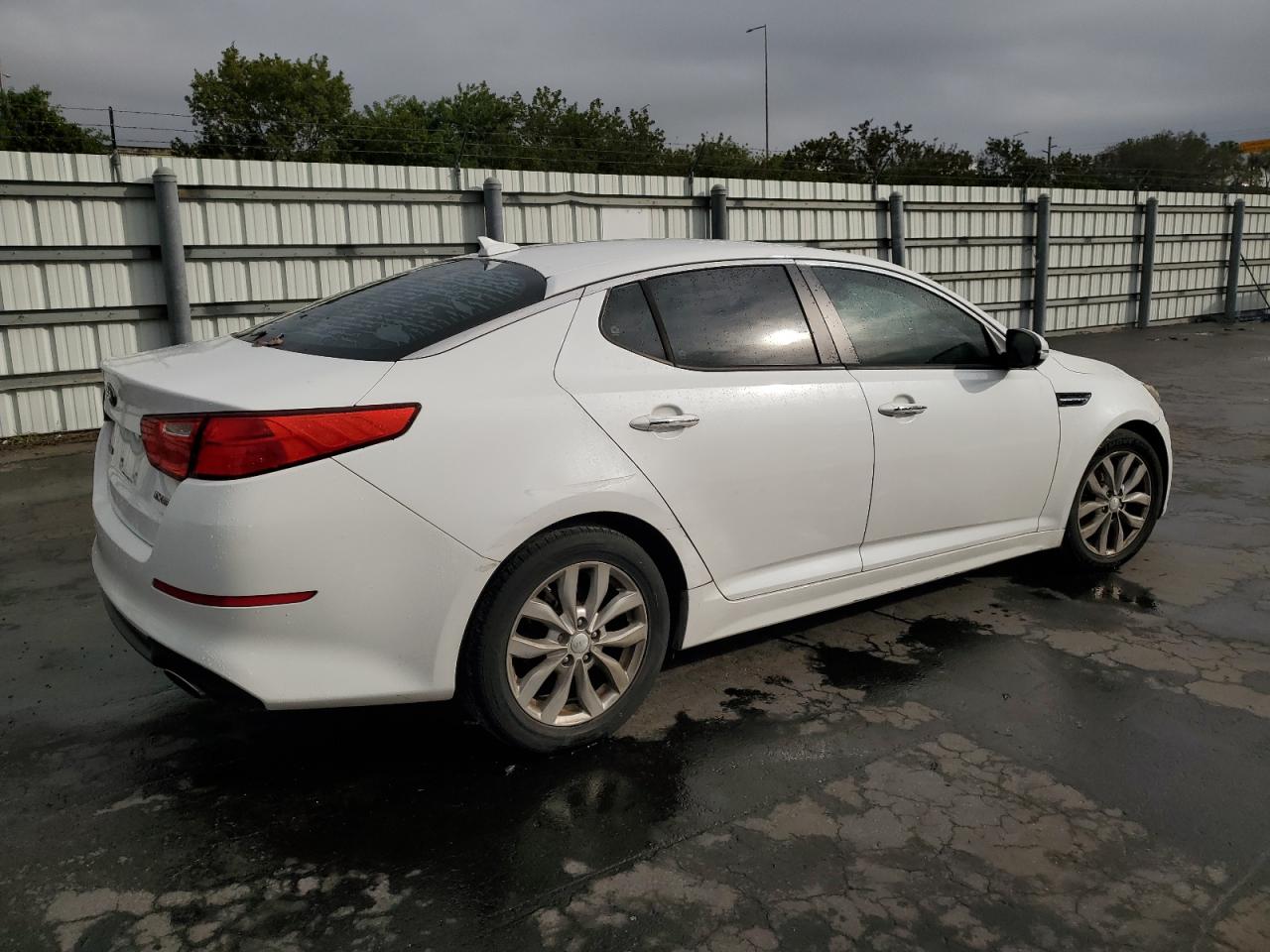 2014 Kia Optima - Image 3