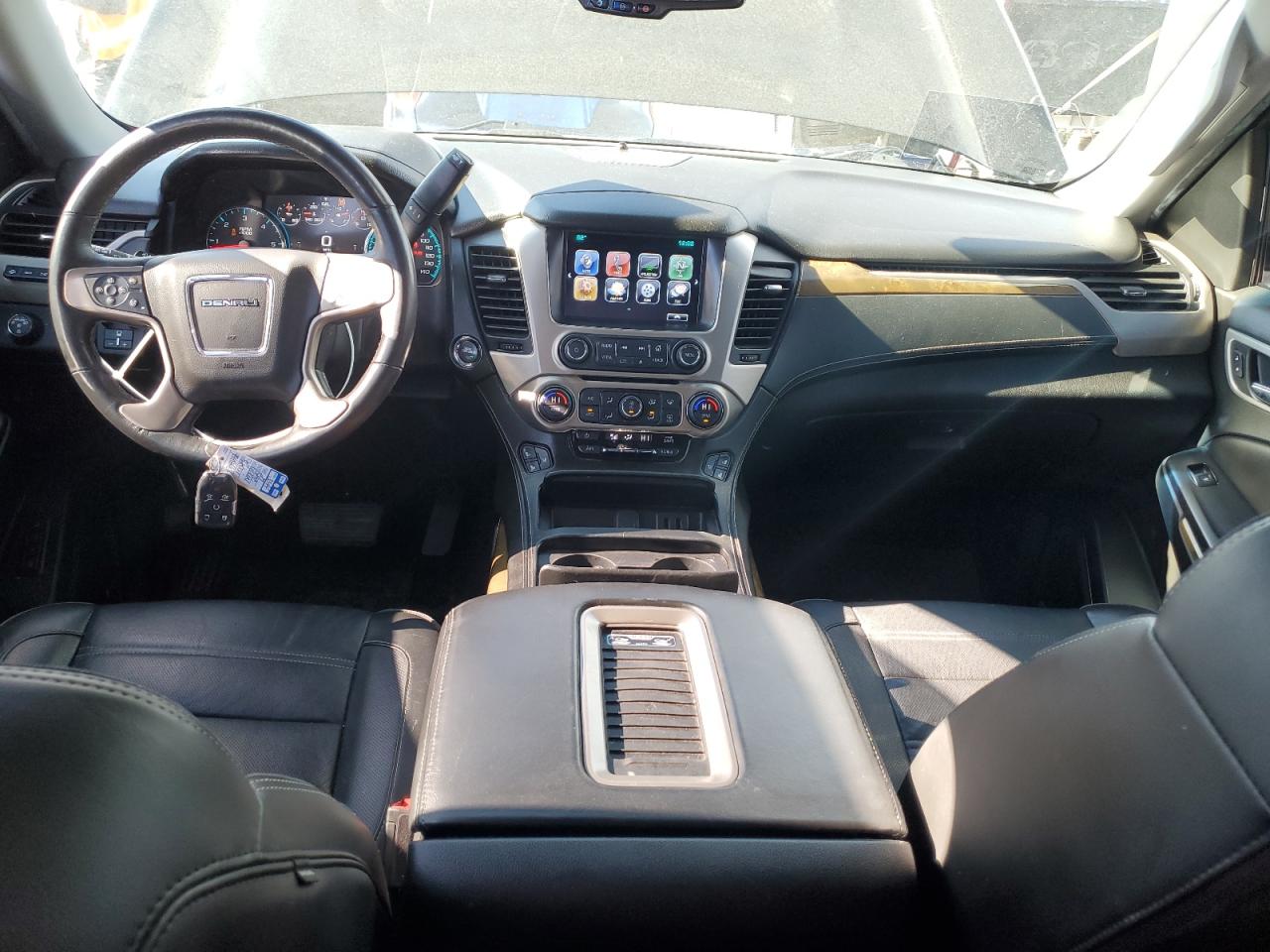 2017 GMC Yukon - Image 10