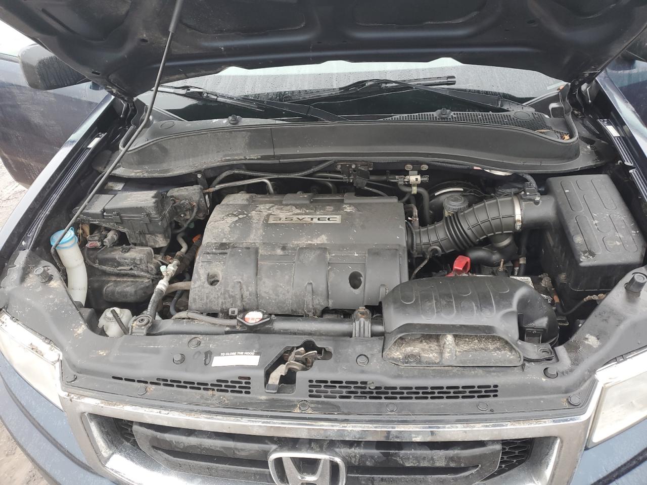 2011 Honda Ridgeline - Image 11